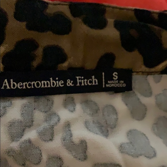 Leopard A&F wrap skirt Size Small - Picture 2 of 3